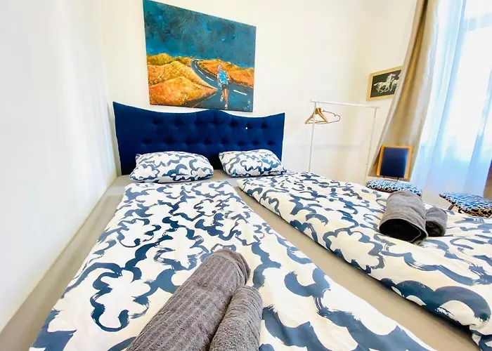 Privatunterkunft Cozy In Brigittenau Area Mm23